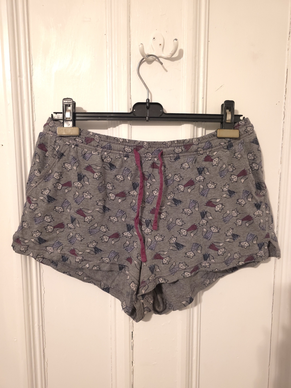 La Vie En Rose Grey Fox-Print Sleep Shorts with Pink Drawstring